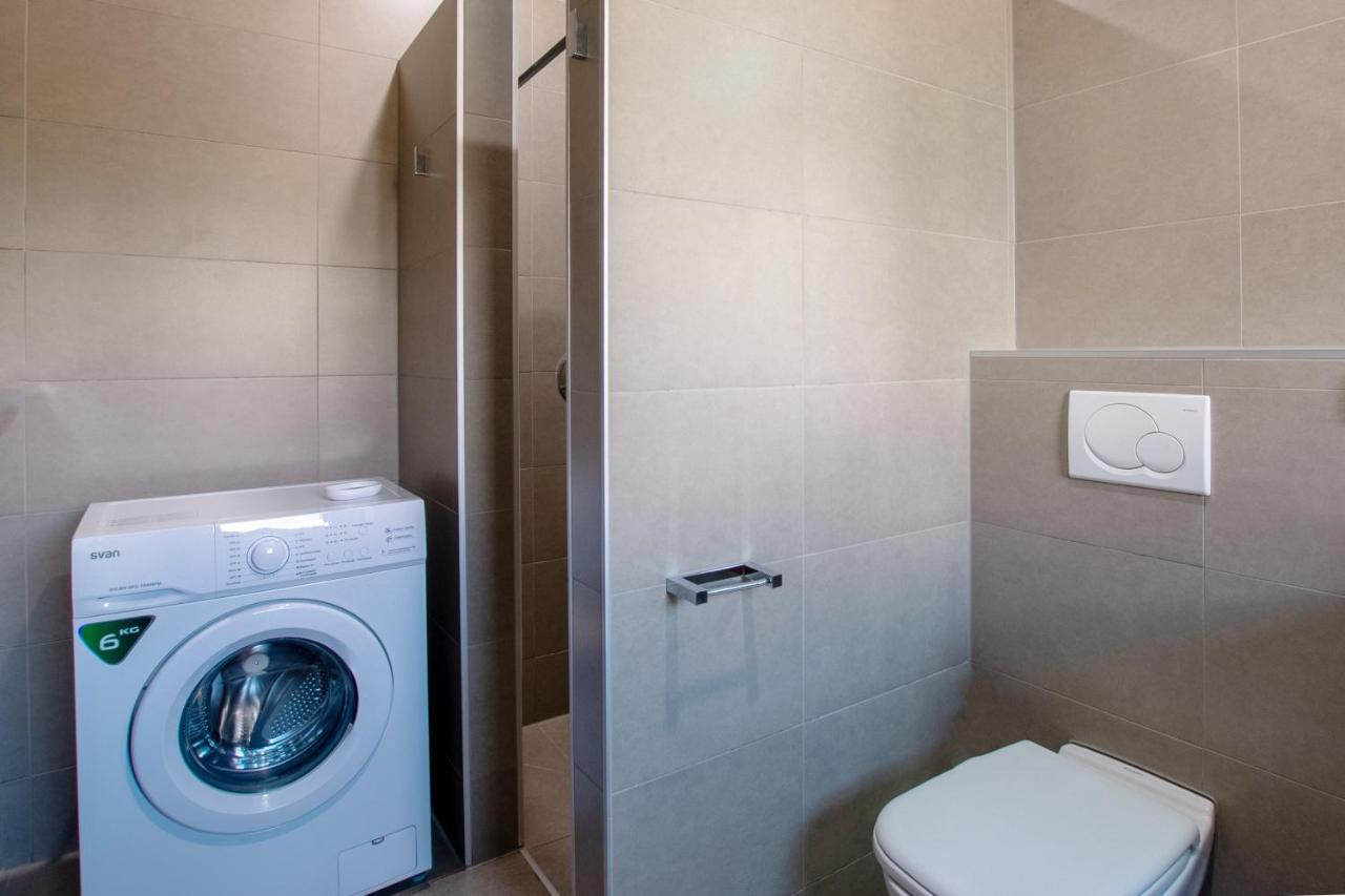 Heated & Shared Pool Villa Matriana 36A, North Shore Villas Лахарес Екстериор снимка