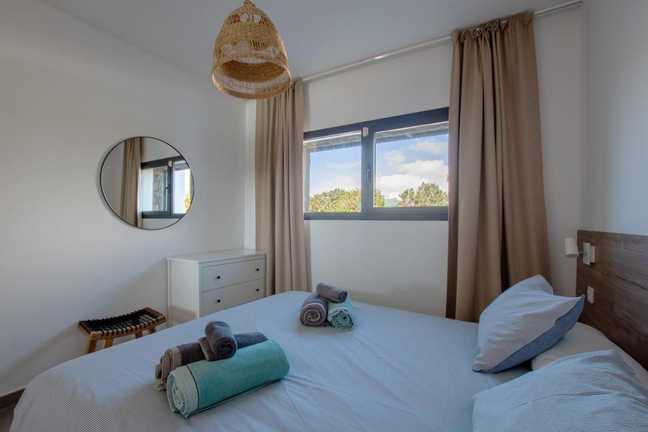 Heated & Shared Pool Villa Matriana 36A, North Shore Villas Лахарес Екстериор снимка